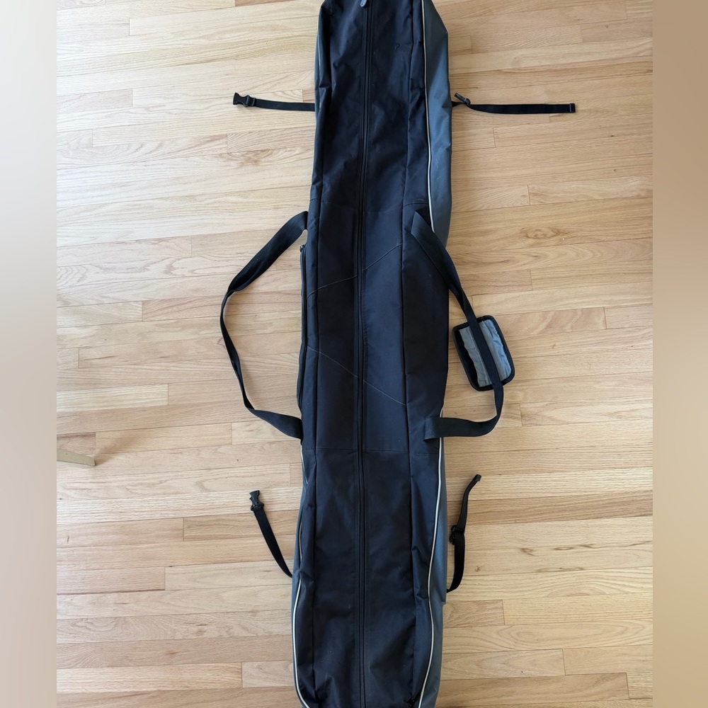 High Sierra Ski Bag with Wheels